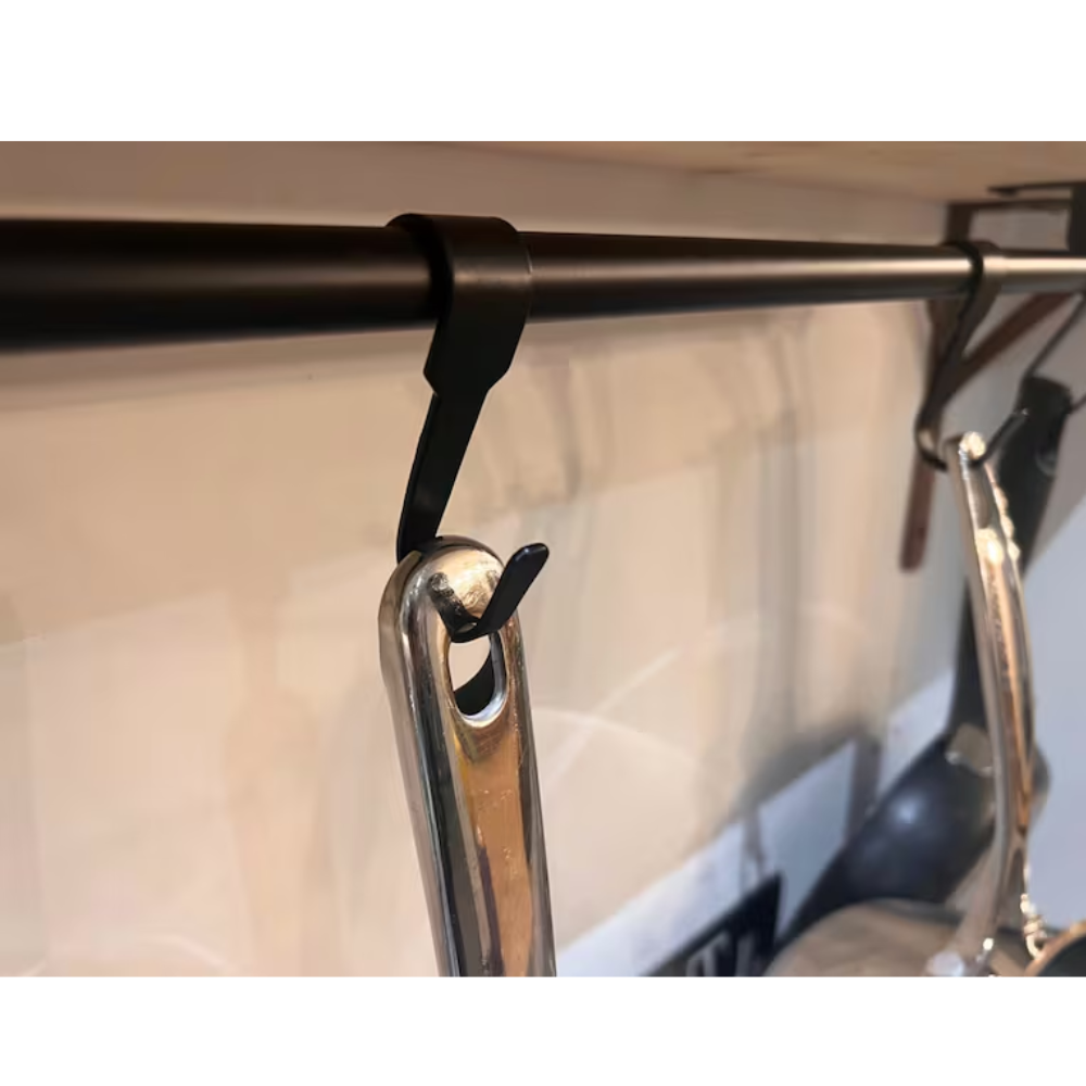 60 cm Topf-/Pfannenschiene mit allen Befestigungen und Haken