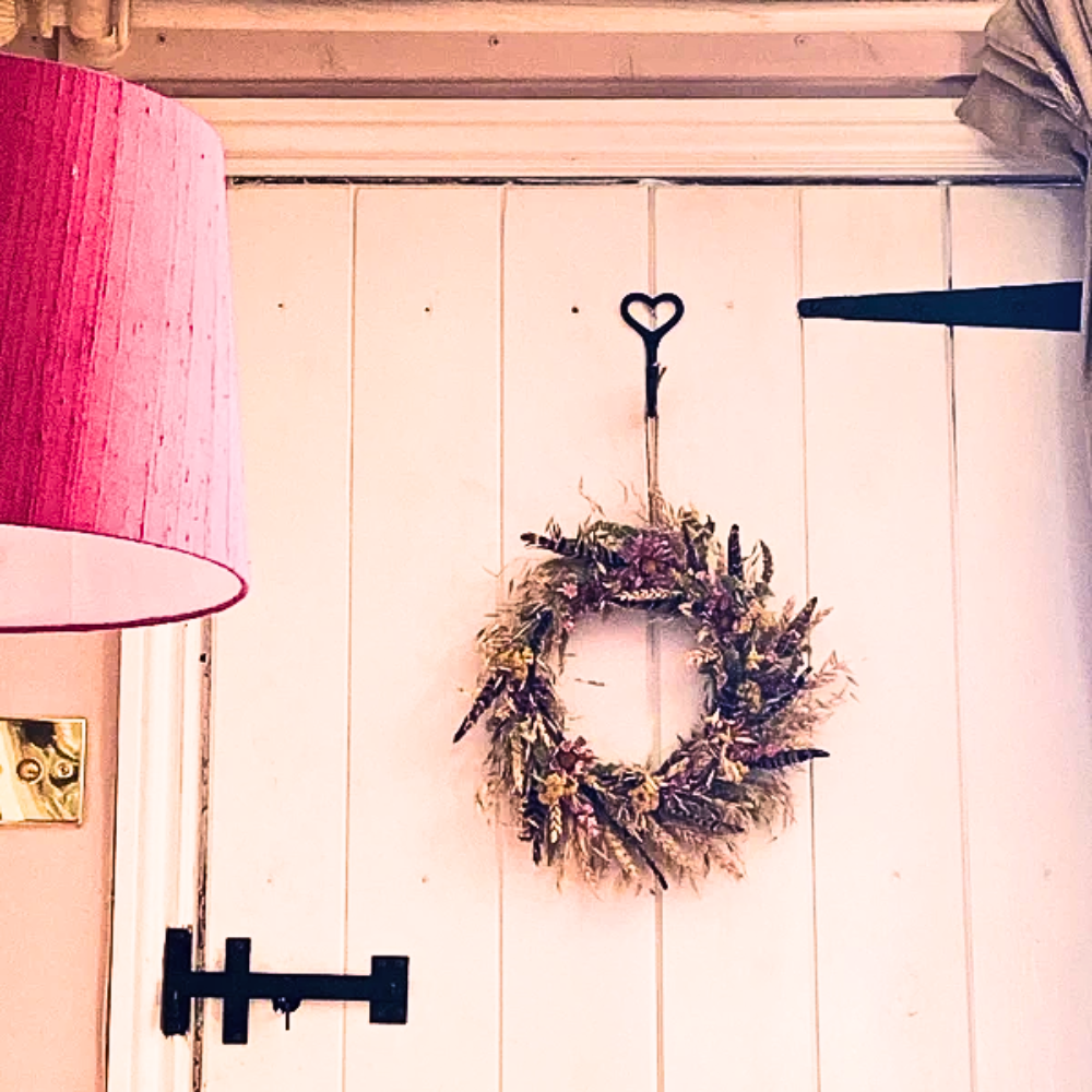 Handmade Iron Heart Hooks x8